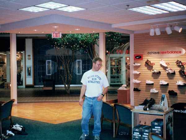 Shoe Fly in 1999